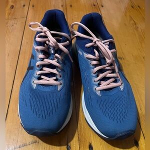 ASICS DuoMax Lace Up Athletic Shoes - women’s 10